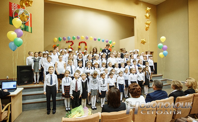 30 let SSh 12 Novopolocka (1)