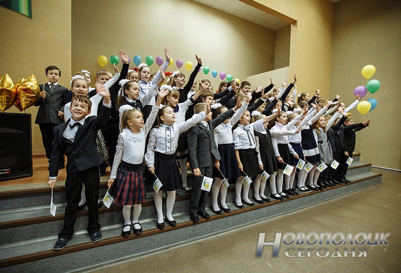 30 let SSh 12 Novopolocka (4)