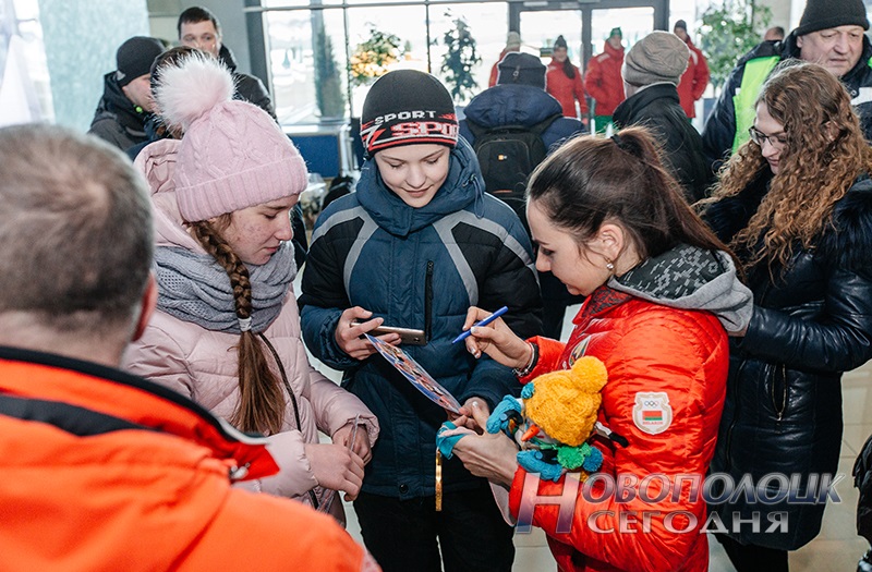 Vstrecha olimpijskih chempionok po biatlonu v Nacional'nom ajeroportu (15)