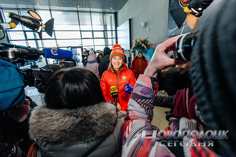 Vstrecha olimpijskih chempionok po biatlonu v Nacional'nom ajeroportu (7)