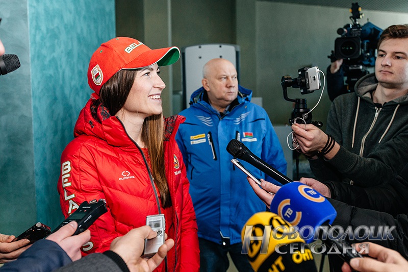 Vstrecha olimpijskih chempionok po biatlonu v Nacional'nom ajeroportu (9)