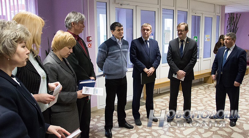 vyezdnoe zasedanie prezidiuma gorsoveta Novopolock (1)