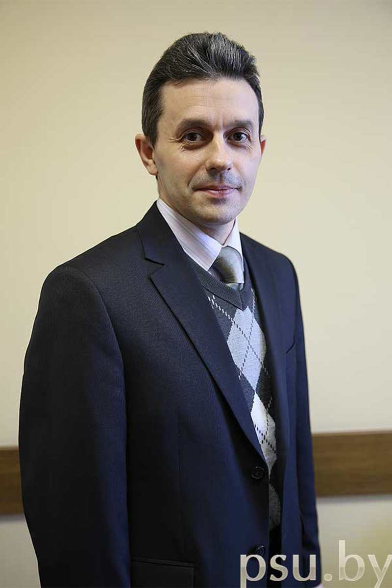 декан ИСФ Александр Бакатович