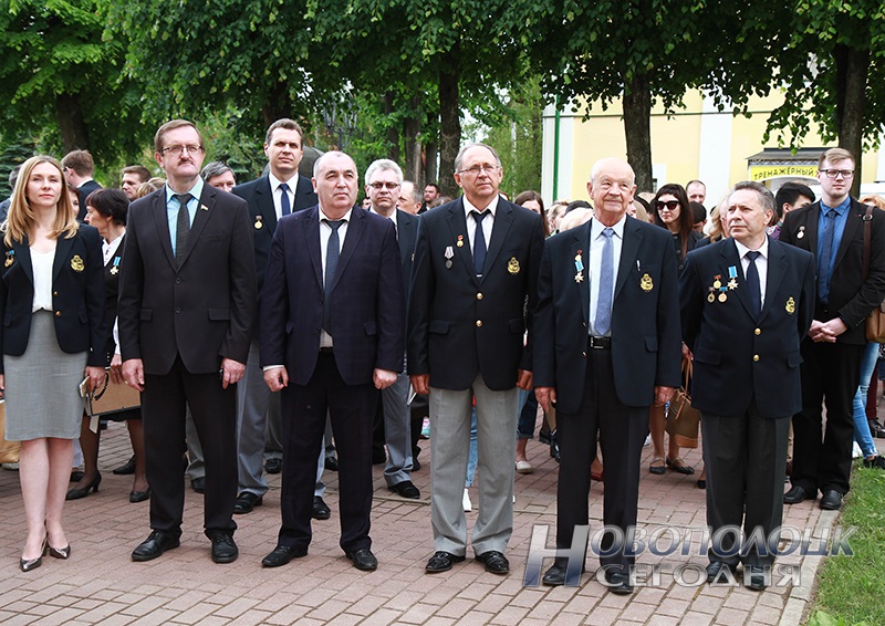 Otkrytie «Rektorskogo vhoda» v Polockom kollegiume (2)