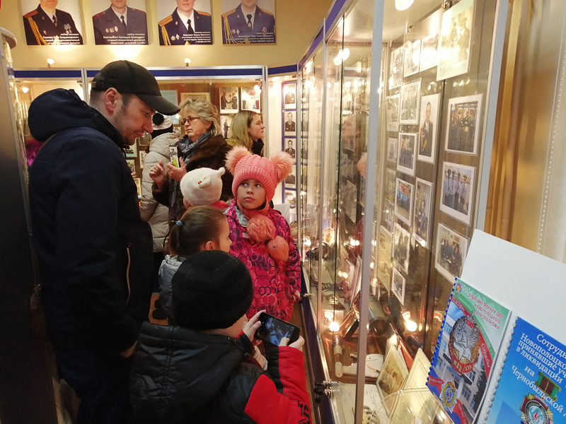 Экспонаты музея Новополоцкого ГОВД вызвали неподдельный интерес у детей и взрослых