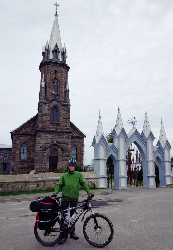 д. Липнишки,костел Святого Казимира в стиле неоготики, построен в 1910 году