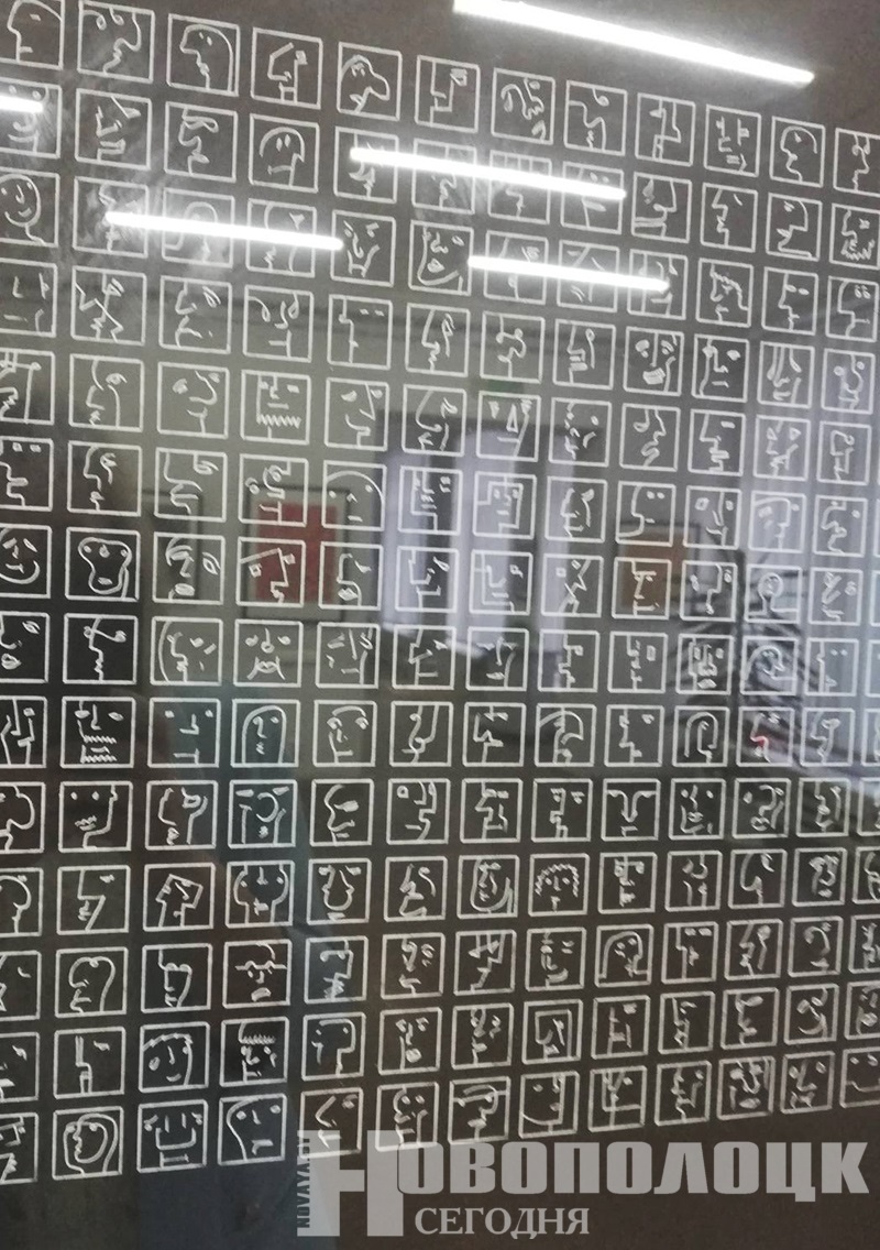 vystavka grafiki Mariny Kruglikovoj i Il'i Pilotovicha (15)