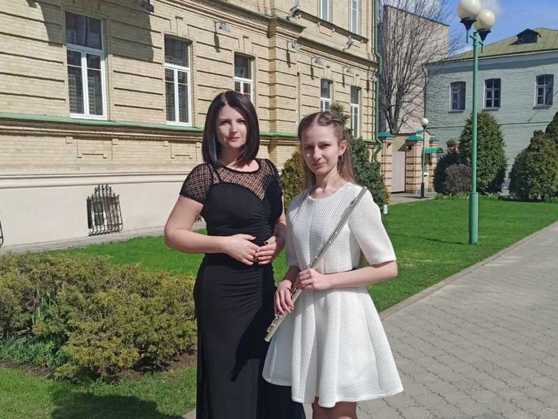 Музколледж. Екатерина Рабковская с педагогом