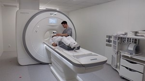 В Полоцкой ЦГБ введен в строй современный аппарат МРТ. Там будут принимать и новополочан