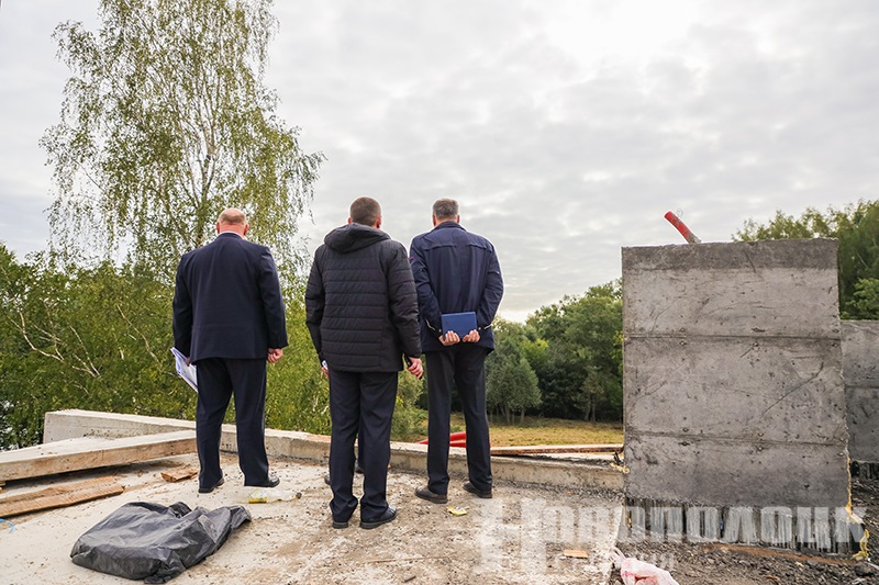 Dmitrij Demidov inspektiruet rekonstrukciju mosta (14)