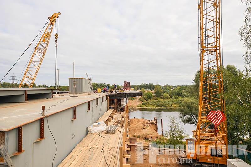 Dmitrij Demidov inspektiruet rekonstrukciju mosta (8)
