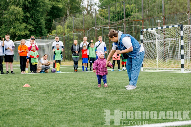papa mama ja futbol'naja sem'ja (3)
