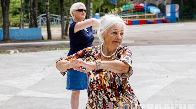танцы для пенсионеров (2)