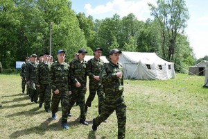 Учебно-полевые сборы  для школьников. Где пройдут и сколько будут длиться? Подробности узнали в отделе по образованию Новополоцкого горисполкома