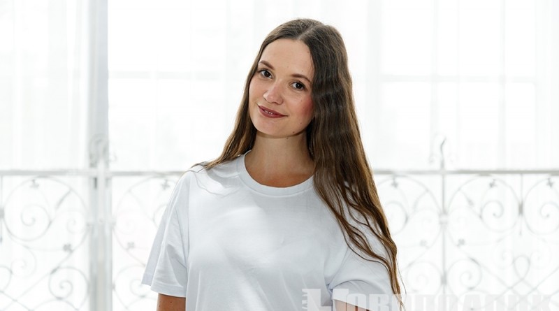 Карина Фурс