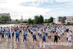 В Новополоцке в рамках Недели молодежи и студенчества прошла республиканская акция «Народная зарядка»