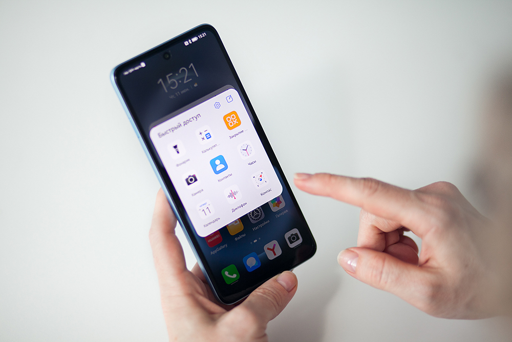 3 Huawei nova Y74