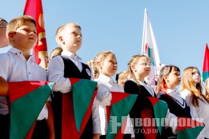 В преддверии Дня народного единства новополочане вступили в ряды общественных организаций